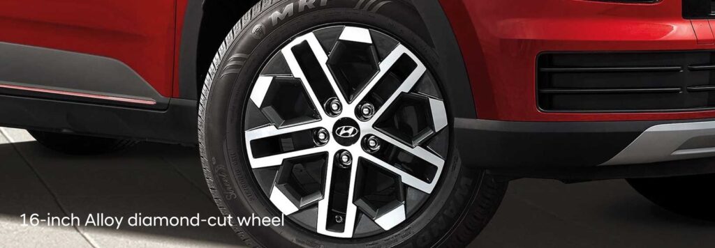 16-inch-alloy-diamond-cut-wheel.jpg